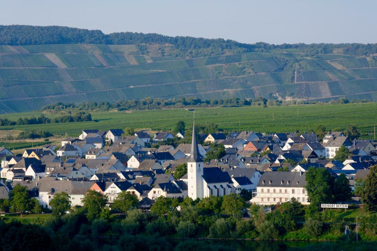Gaestehaus Hoffmann Farschweiler Exterior foto