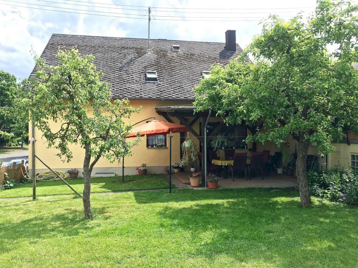 Gaestehaus Hoffmann Farschweiler Exterior foto